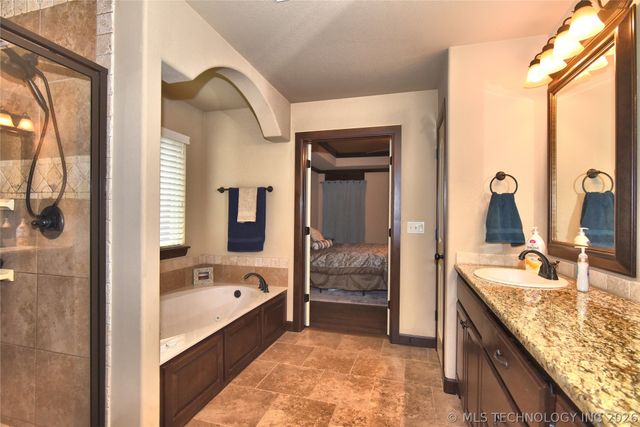 7414 E 83rd Street North, Owasso, OK 74055