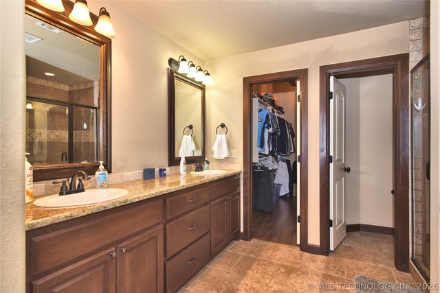 7414 E 83rd Street North, Owasso, OK 74055