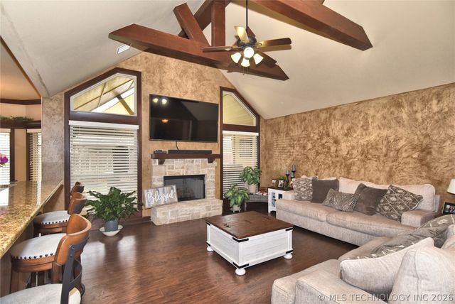 7414 E 83rd Street North, Owasso, OK 74055