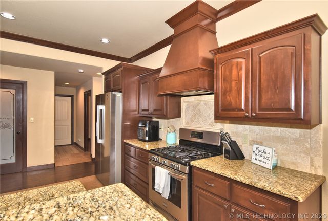 7414 E 83rd Street North, Owasso, OK 74055