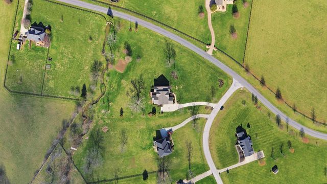 101 Sand Piper Court, Midway, KY 40347