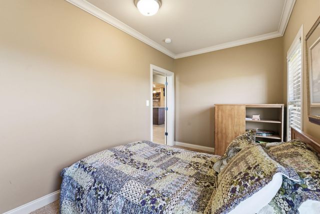 101 Sand Piper Court, Midway, KY 40347