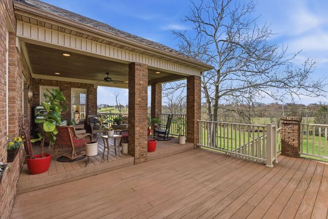 101 Sand Piper Court, Midway, KY 40347