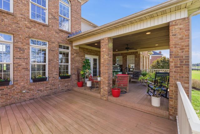 101 Sand Piper Court, Midway, KY 40347