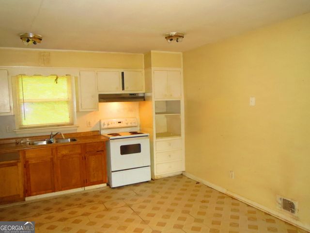 2233 Doris Drive, Decatur, GA 30034