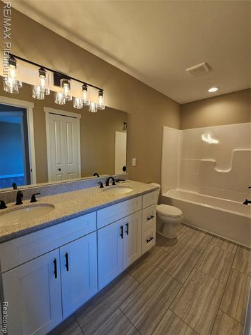 13147 Westwinds Drive, Linden, MI 48451