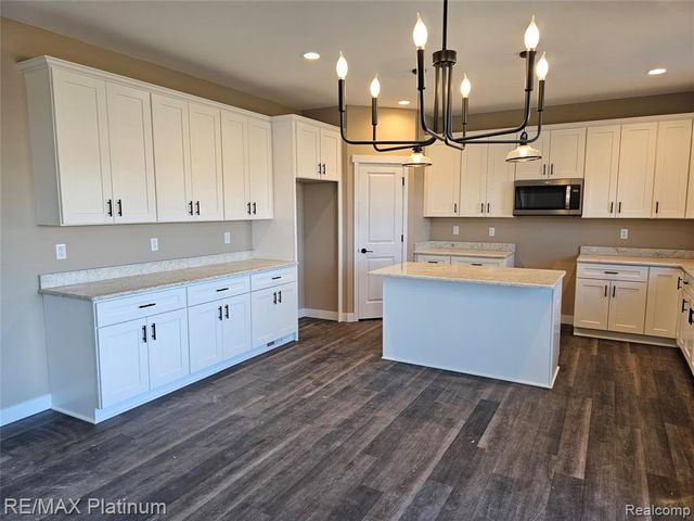 13147 Westwinds Drive, Linden, MI 48451