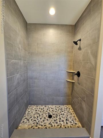 13147 Westwinds Drive, Linden, MI 48451