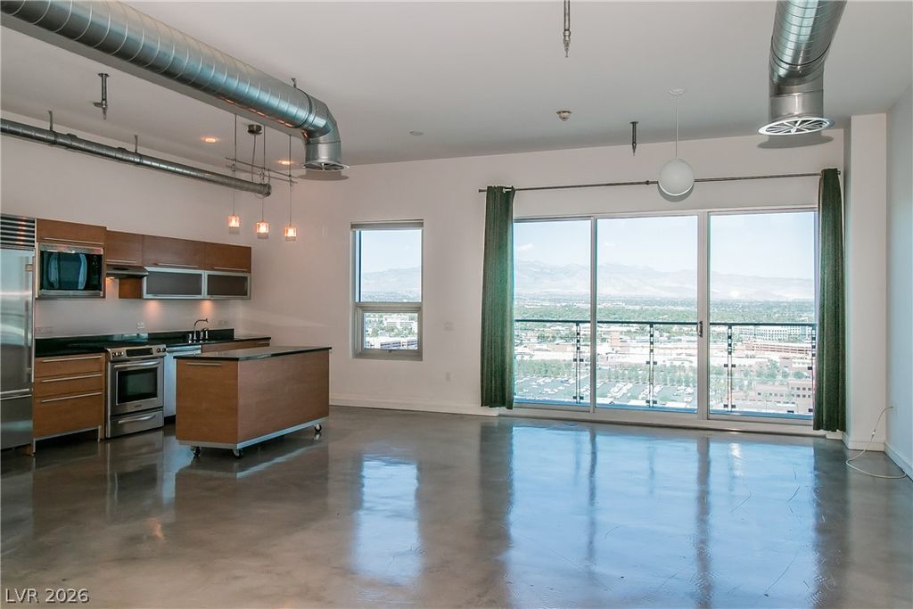200 HOOVER Avenue 1802, Las Vegas, NV 89101