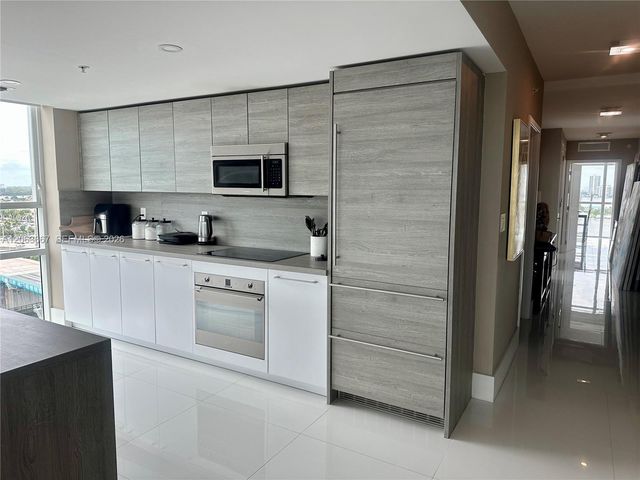 400 Sunny Isles Boulevard 1401, Sunny Isles Beach, FL 33160