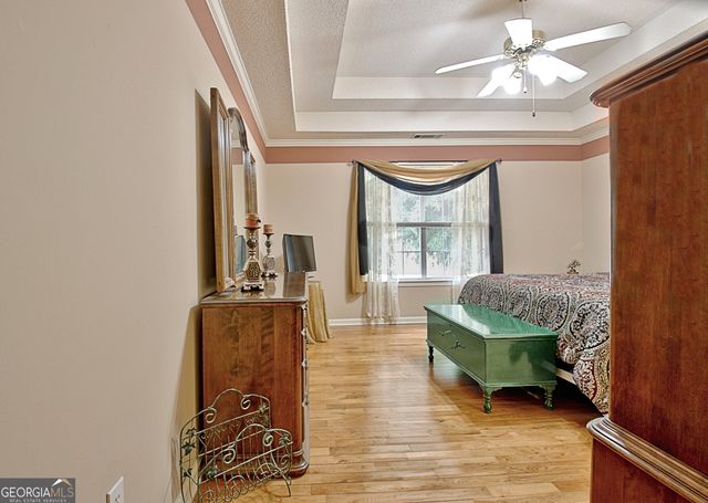 125 Wendy Way, Fayetteville, GA 30215