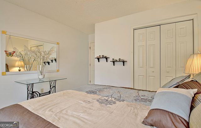 125 Wendy Way, Fayetteville, GA 30215