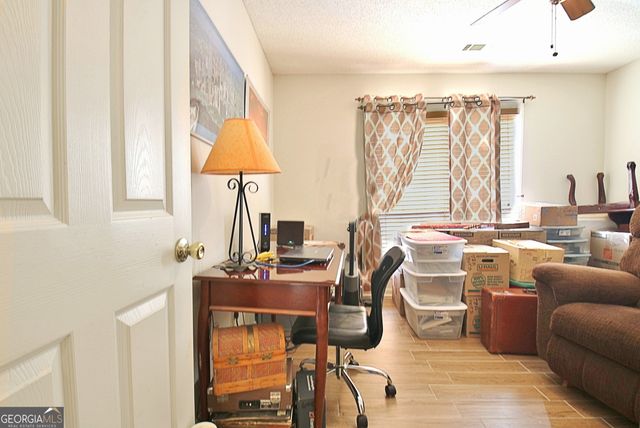 125 Wendy Way, Fayetteville, GA 30215