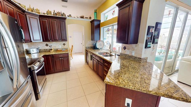 3419 SE Hart Circle, Port St. Lucie, Port St Lucie, FL 34984