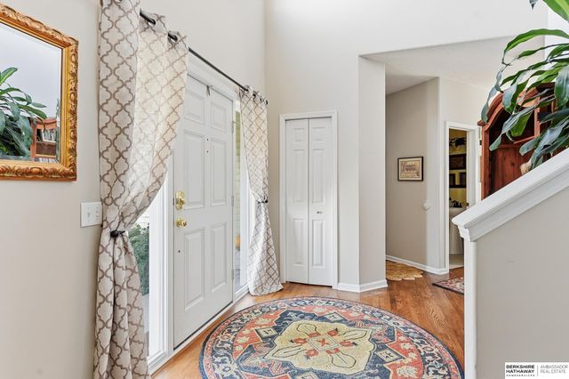 19707 Poppleton Avenue, Omaha, NE 68130