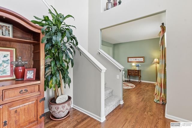 19707 Poppleton Avenue, Omaha, NE 68130