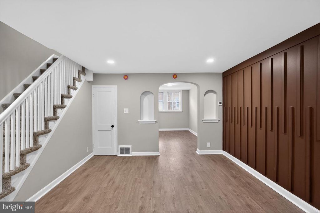 5442 VALLEY ST, Philadelphia, PA 19124