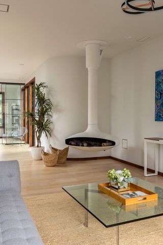 11 Brown Street, Cambridge, MA 02138