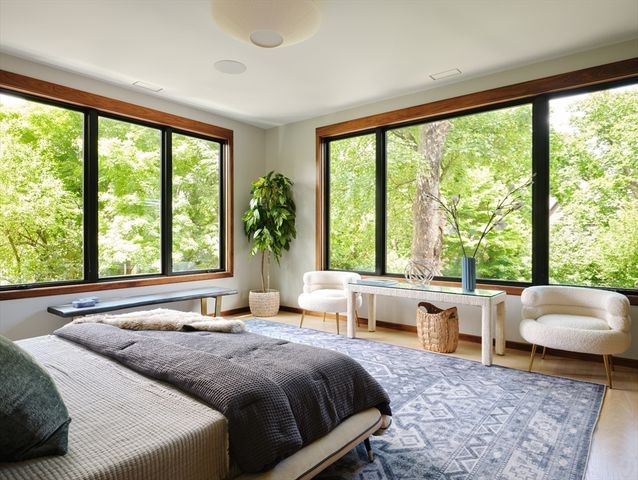 11 Brown Street, Cambridge, MA 02138