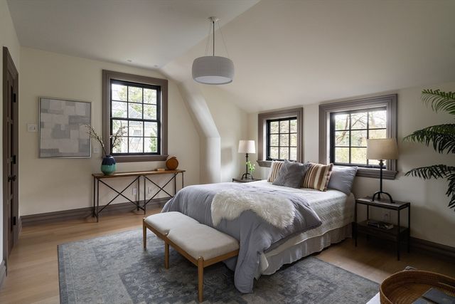 11 Brown Street, Cambridge, MA 02138
