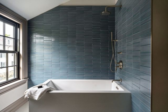 11 Brown Street, Cambridge, MA 02138