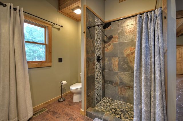 347 Walnut Ridge, Ellijay, GA 30536
