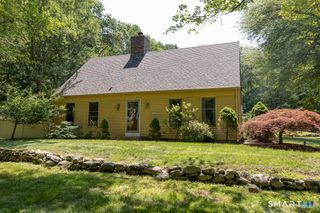 2 Pheasant Hill Lane, Old Saybrook, CT 06475