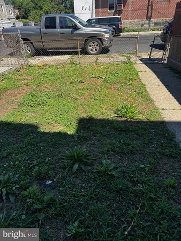 7004 GRAYS AVE, Philadelphia, PA 19142