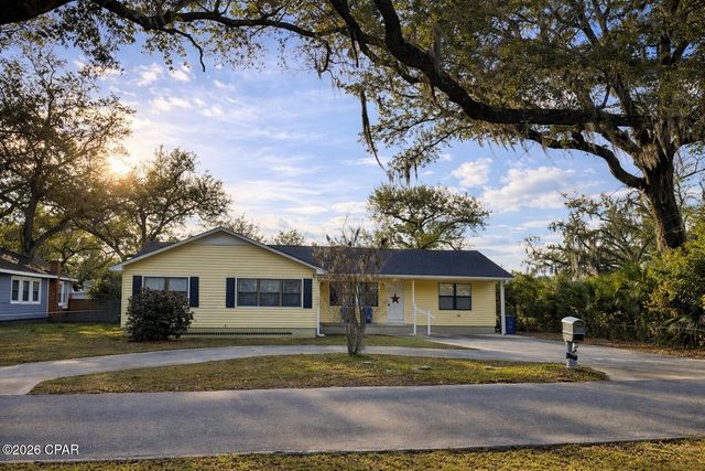 107 S Cove Boulevard, Panama City, FL 32401