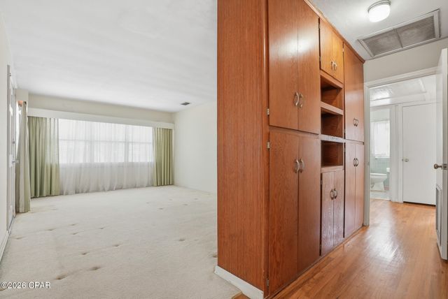 107 S Cove Boulevard, Panama City, FL 32401