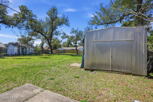 107 S Cove Boulevard, Panama City, FL 32401