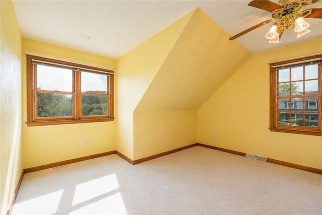307 Marigold Dr, Unity Twp, PA 15601