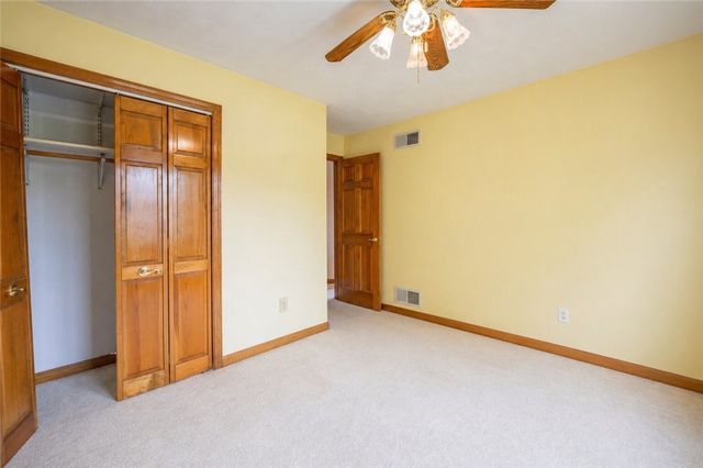 307 Marigold Dr, Unity Twp, PA 15601