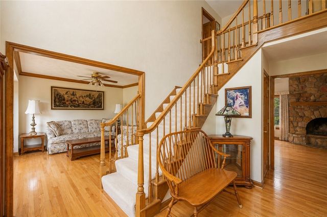 307 Marigold Dr, Unity Twp, PA 15601
