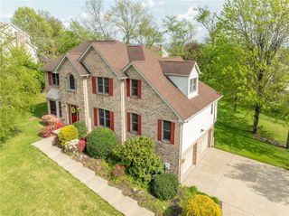 307 Marigold Dr, Unity Twp, PA 15601