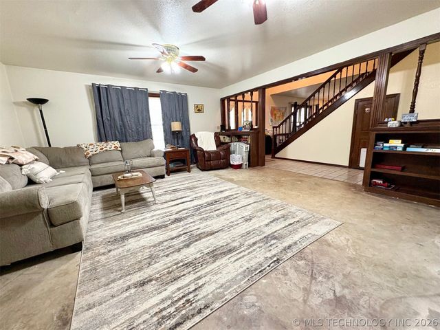 151 S 2nd Street, Porter, OK 74454