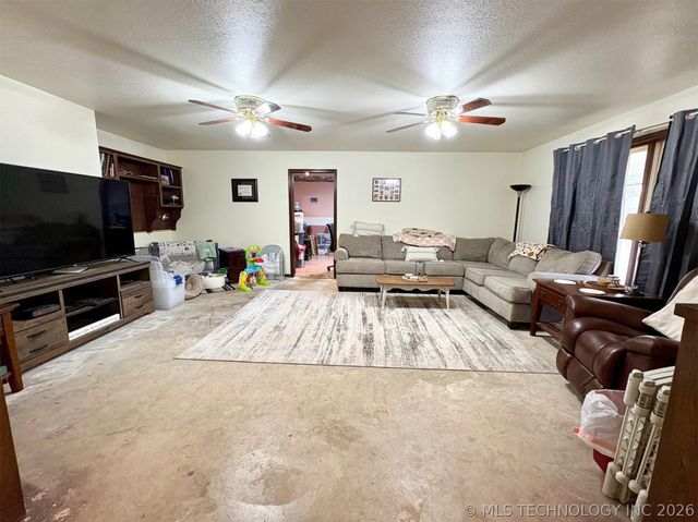 151 S 2nd Street, Porter, OK 74454