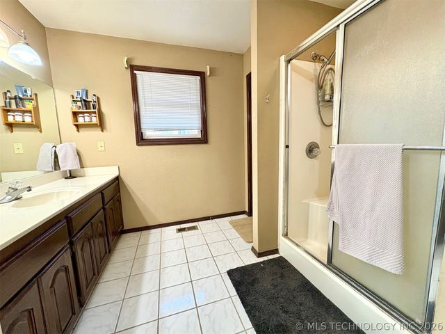 151 S 2nd Street, Porter, OK 74454