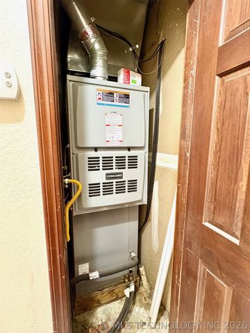 151 S 2nd Street, Porter, OK 74454