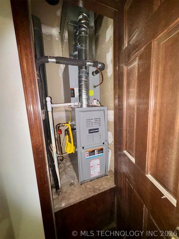 151 S 2nd Street, Porter, OK 74454