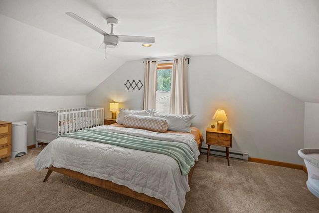 860 W La Salle AVENUE, Glendale, WI 53209