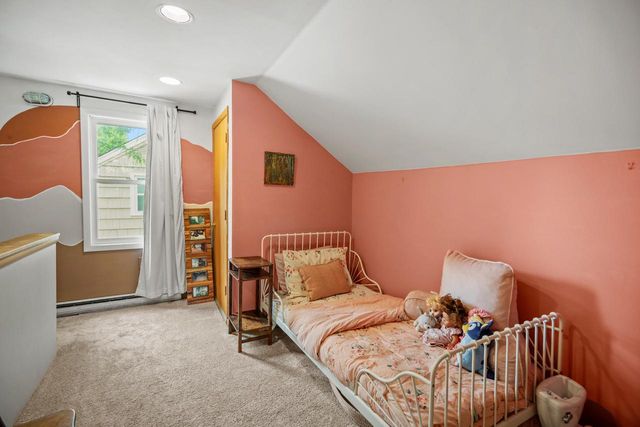 860 W La Salle AVENUE, Glendale, WI 53209