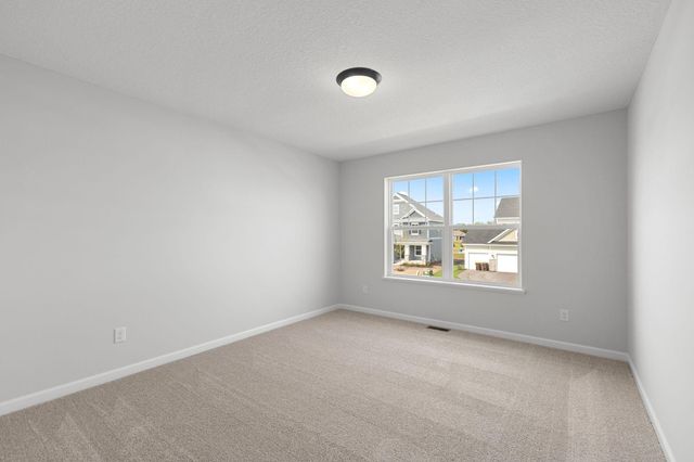 738 Prospect Point, Jordan, MN 55352