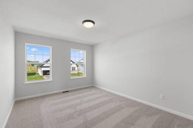738 Prospect Point, Jordan, MN 55352