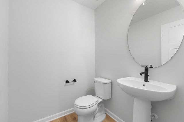 738 Prospect Point, Jordan, MN 55352