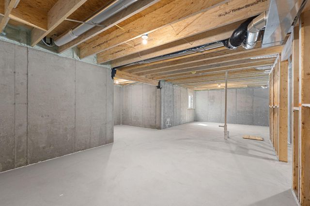 738 Prospect Point, Jordan, MN 55352