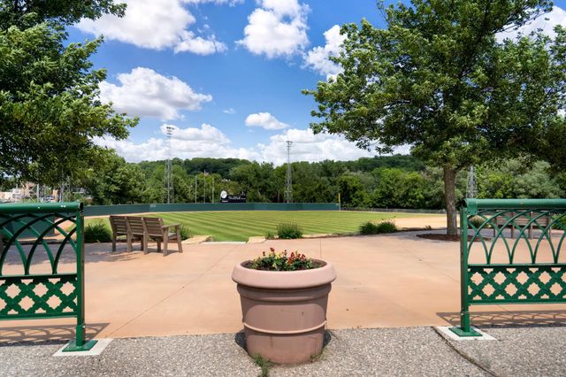 738 Prospect Point, Jordan, MN 55352