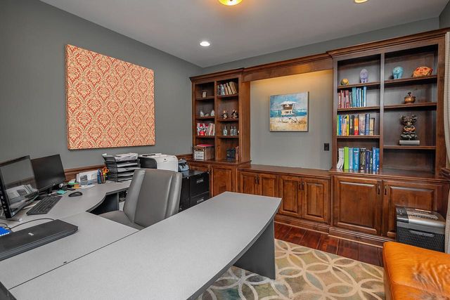 15105 Froedtert DRIVE, Elm Grove, WI 53122