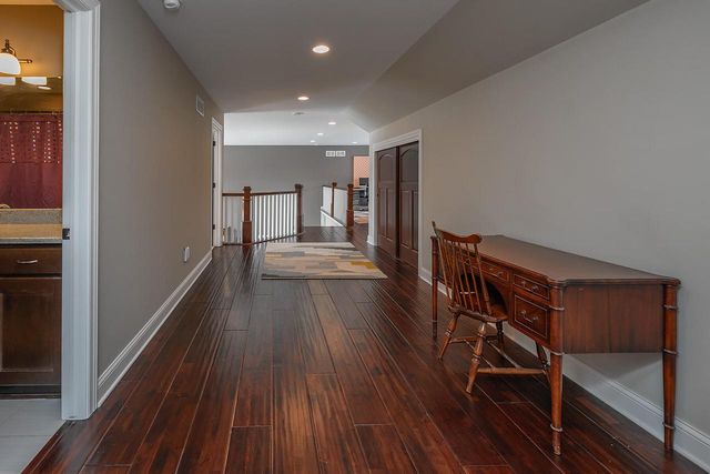 15105 Froedtert DRIVE, Elm Grove, WI 53122