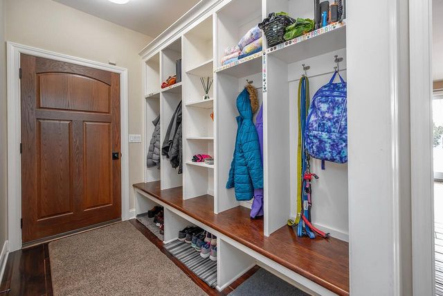 15105 Froedtert DRIVE, Elm Grove, WI 53122